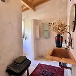 Casa 5a - Refugio Intimo E Privado Com Design E Patio Acolhedor * Oliveira do Mondego