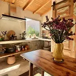 Casa 5a - Refugio Intimo E Privado Com Design E Patio Acolhedor *