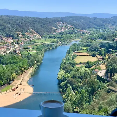 Casa 5A - Refugio Intimo E Privado Com Design E Patio Acolhedor Semesterbostad Oliveira do Mondego