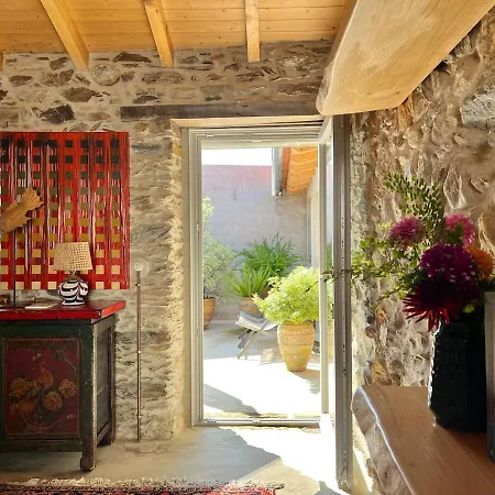 Casa 5a - Refugio Intimo E Privado Com Design E Patio Acolhedor * Oliveira do Mondego