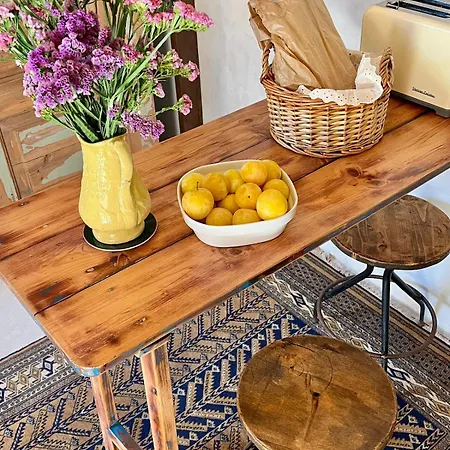 Casa 5a - Refugio Intimo E Privado Com Design E Patio Acolhedor