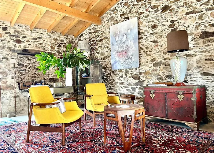 Casa 5A - Refugio Intimo E Privado Com Design E Patio Acolhedor *