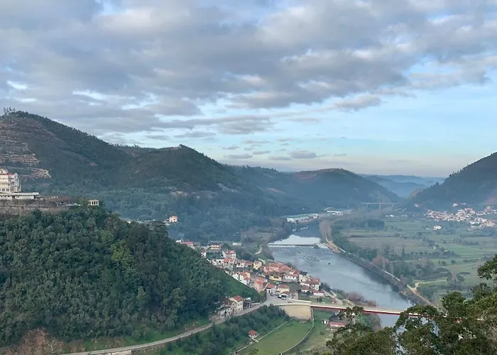 Casa 5A - Refugio Intimo E Privado Com Design E Patio Acolhedor Holiday home *