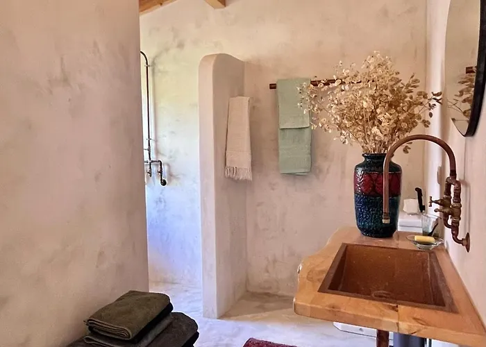 Casa 5a - Refugio Intimo E Privado Com Design E Patio Acolhedor * Oliveira do Mondego