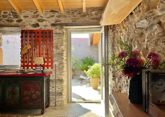 Casa 5a - Refugio Intimo E Privado Com Design E Patio Acolhedor * Oliveira do Mondego