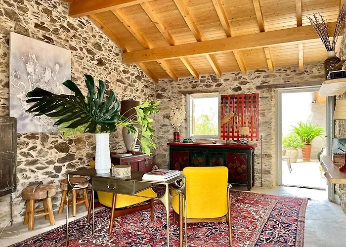 Holiday home Casa 5a - Refugio Intimo E Privado Com Design E Patio Acolhedor *