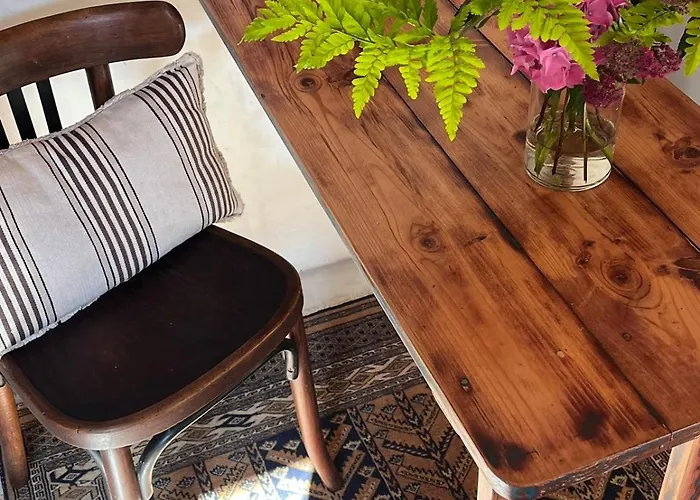 Casa 5a - Refugio Intimo E Privado Com Design E Patio Acolhedor *