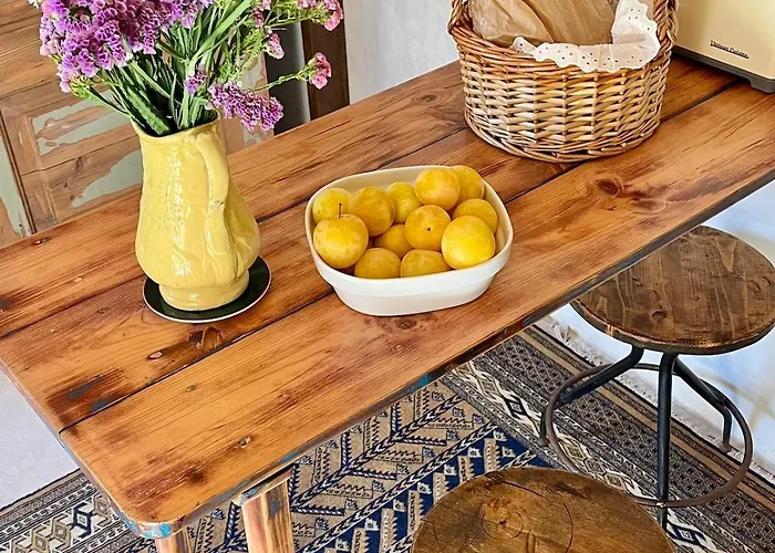 Casa 5a - Refugio Intimo E Privado Com Design E Patio Acolhedor